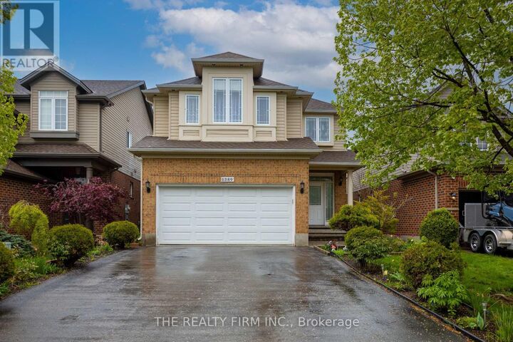 Property Photo: 1389 Pleasantview Drive ON N5X 4P8