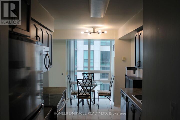 Property Photo:  88 Grangeway Avenue 1608  ON M1H 0A2 