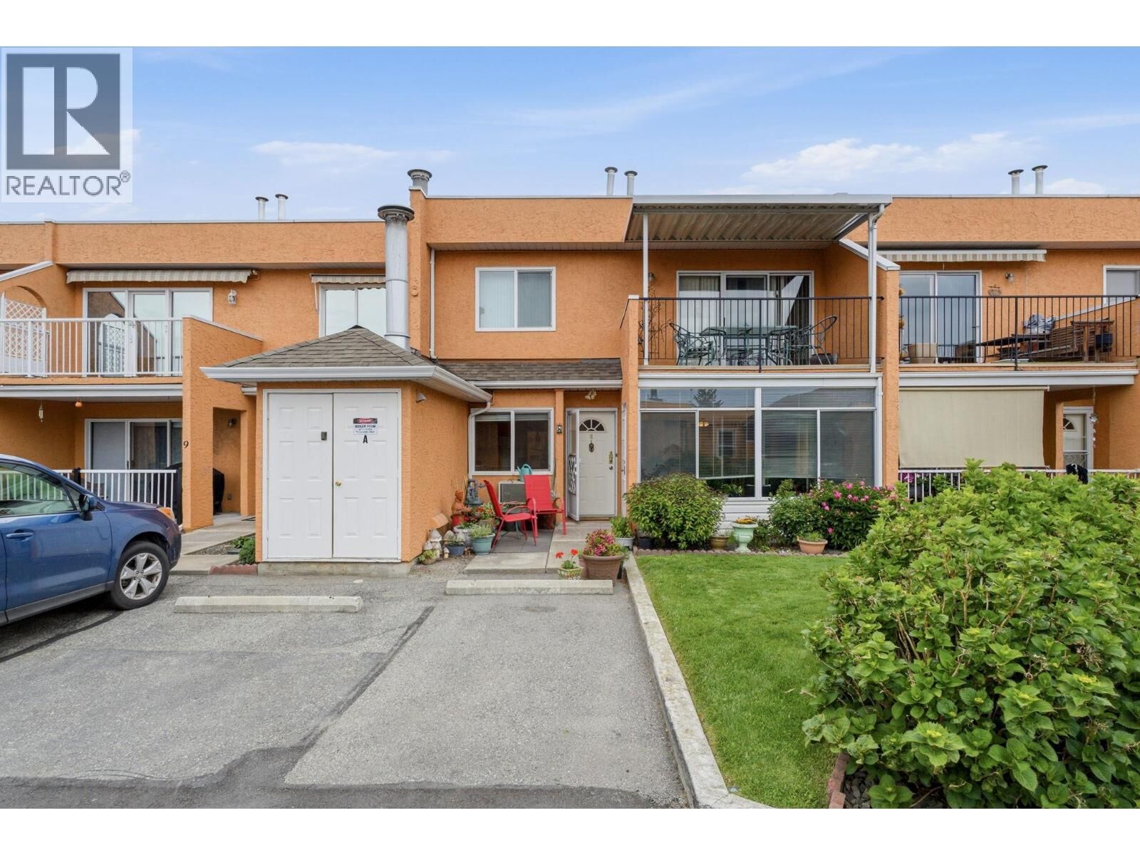 Property Photo: 2433 Ingram Road 8 BC V4T 1L5
