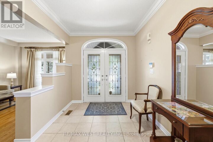 Property Photo:  2180 North Ridge Trail  ON L6H 5M3 