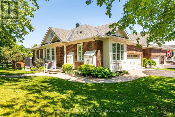Property Photo: 259 Cairnsmore Circle ON K2J 0G5