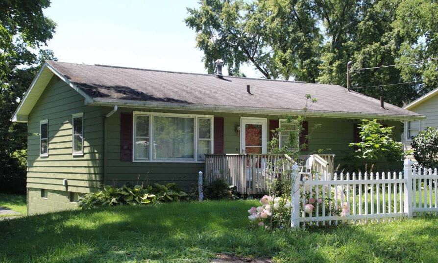 Property Photo:  3101 W Columbia Street  OH 45504 