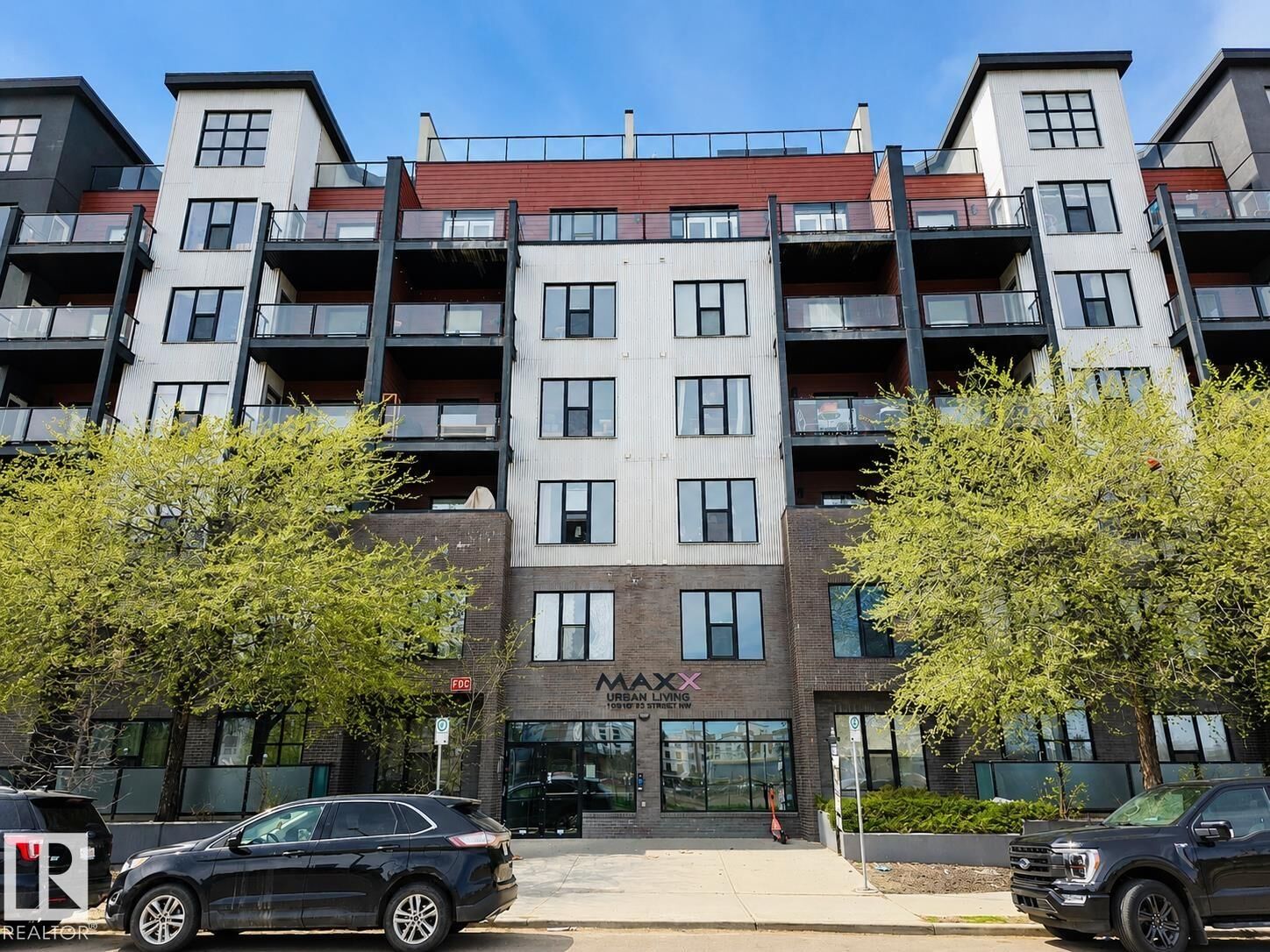 Property Photo:  10518 113 Street NW 203  AB T5H 0C6 