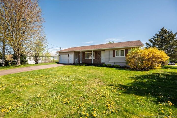 Property Photo:  102 Briardale Drive  NB E1G 2B6 