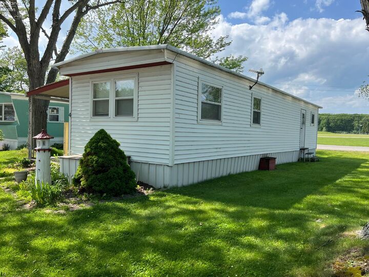 Property Photo:  2175 NE Catawba 4  OH 43452 