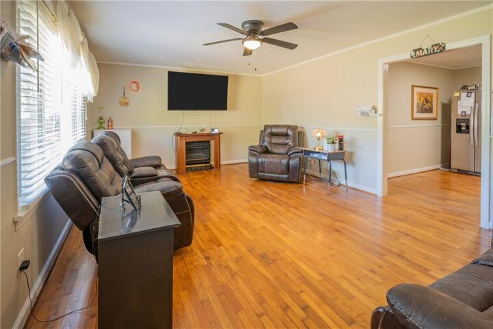 Property Photo:  14 Robin Hood Road NE  GA 30161 