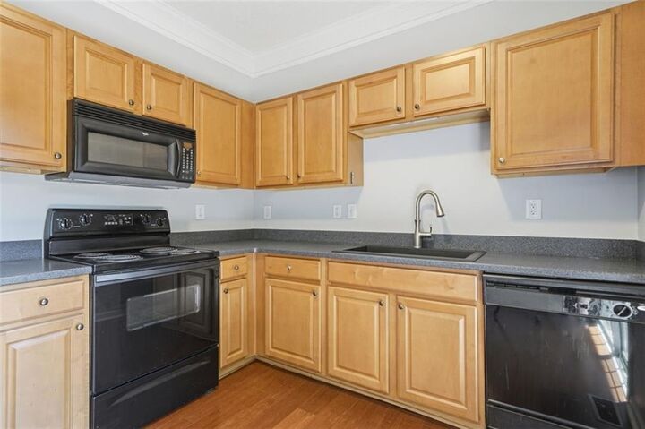 Property Photo: 726 Breeze Lane GA 30188