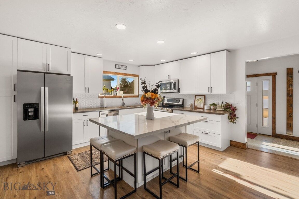 Property Photo: 91 E Allison Avenue MT 59714