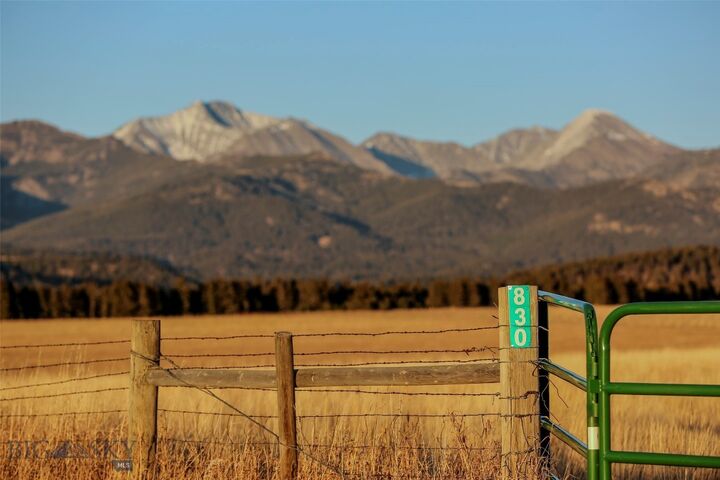 Property Photo:  830 Rock Creek Rd North  MT 59018 