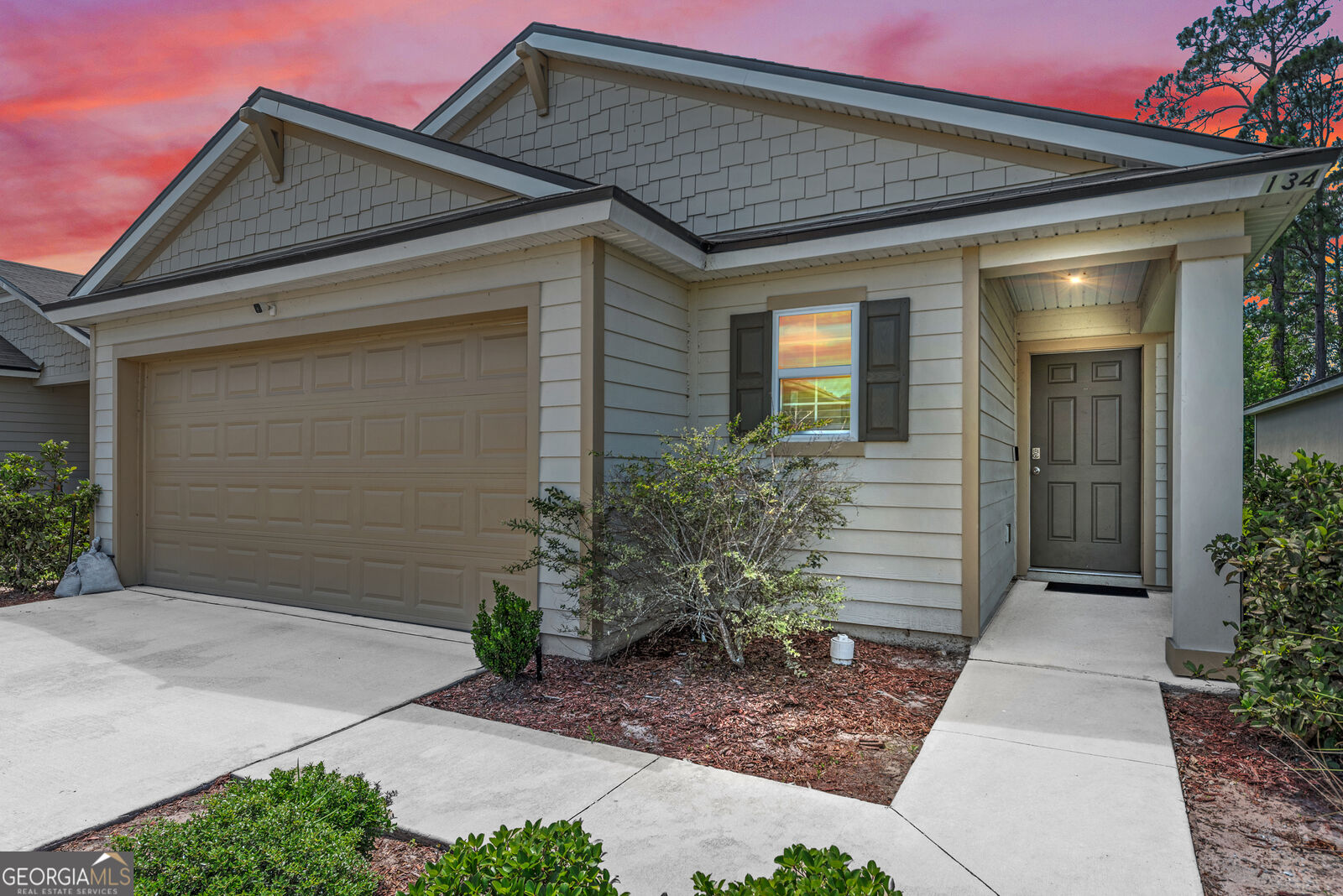 Property Photo: 134 Ashwood Circle GA 31558