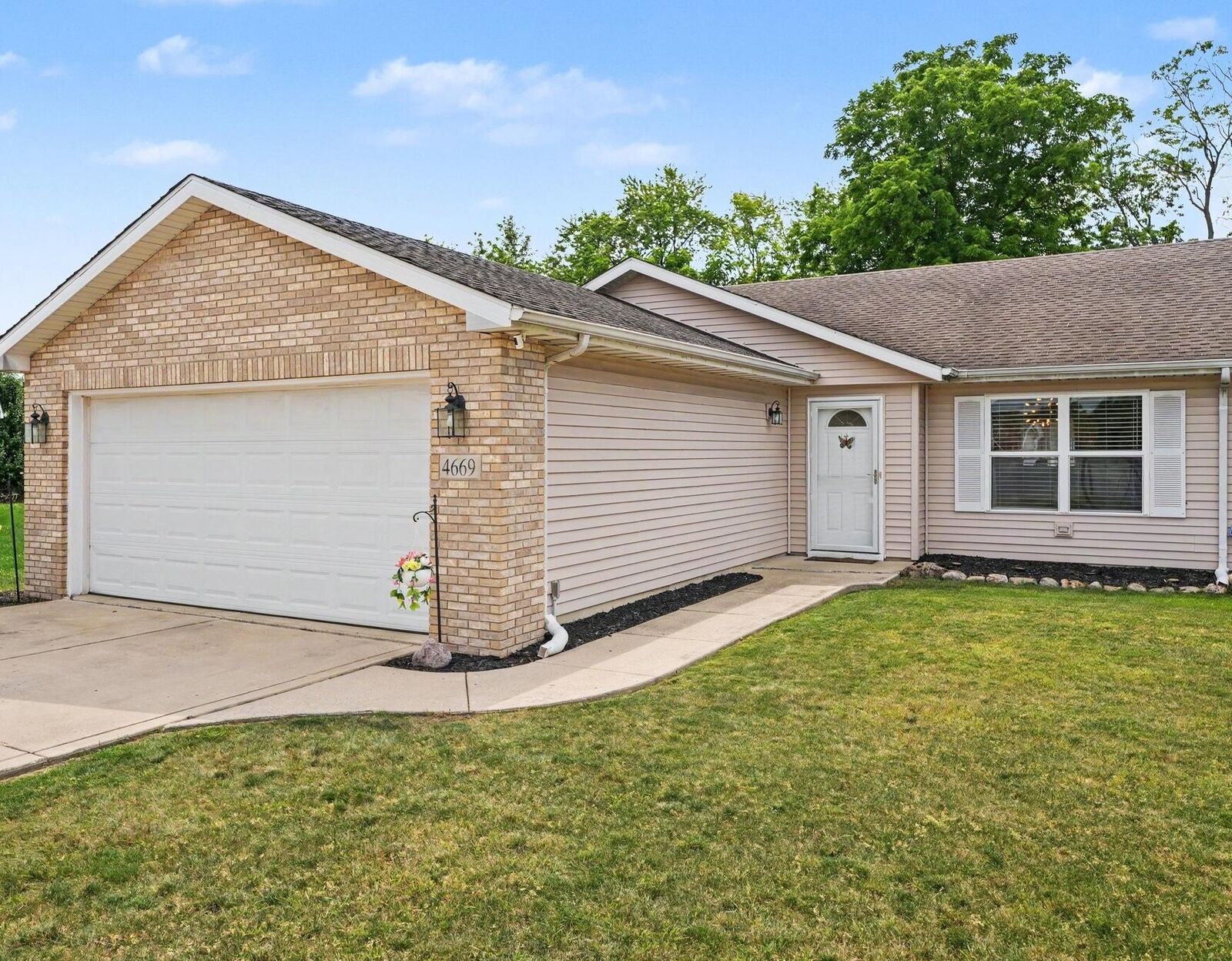 Property Photo:  4669 W 73rd Court  IN 46410 
