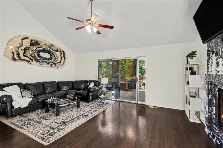 Property Photo:  15129 Glenwood Avenue  KS 66223 