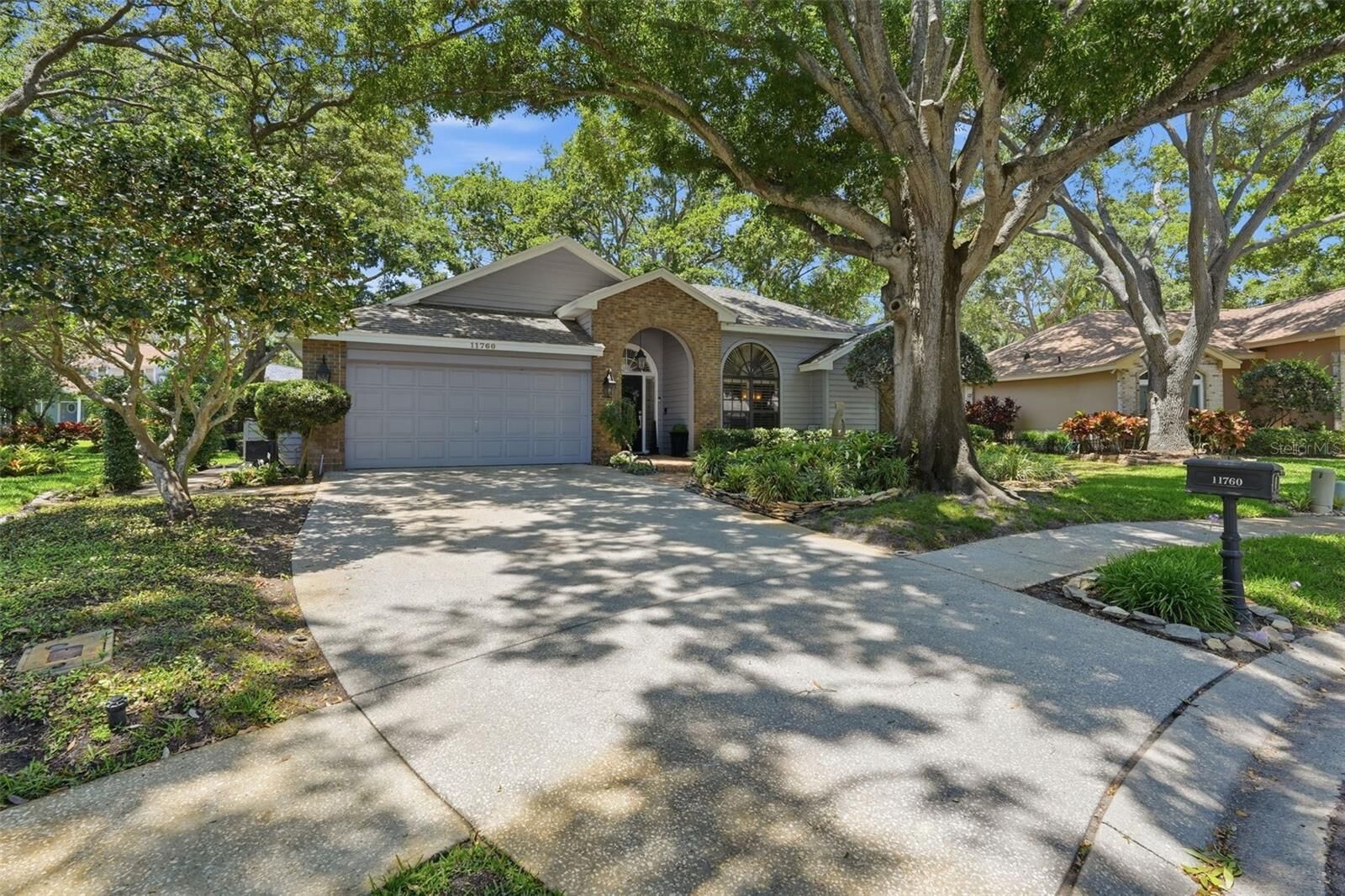 Property Photo:  11760 Ashley Court  FL 33772 