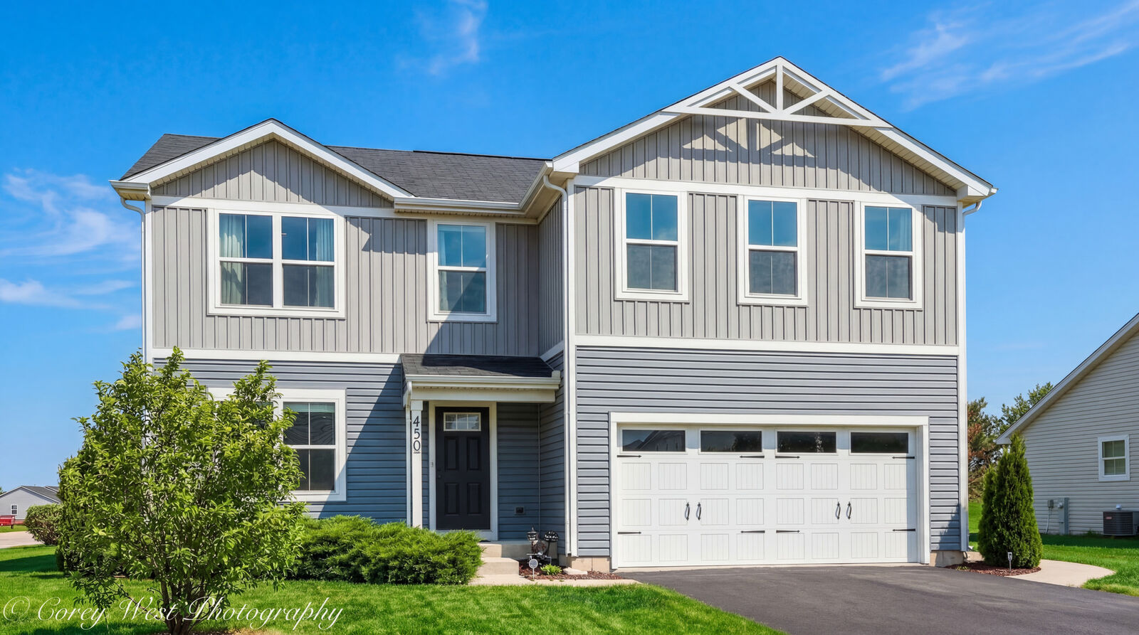 Property Photo:  450 Cardinal Way  IL 60140 
