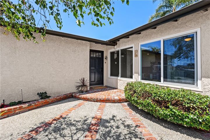 Property Photo:  34572 Calle Naranja  CA 92624 