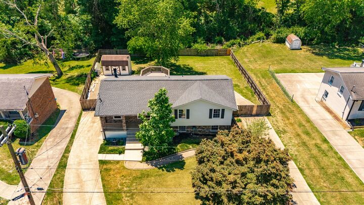 Property Photo:  116 Elissa Dr  TN 37075 