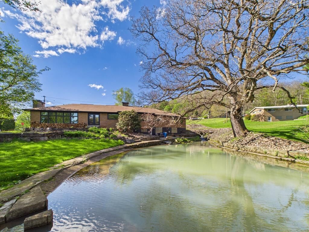Property Photo:  300 Catlin Avenue  PA 16743 