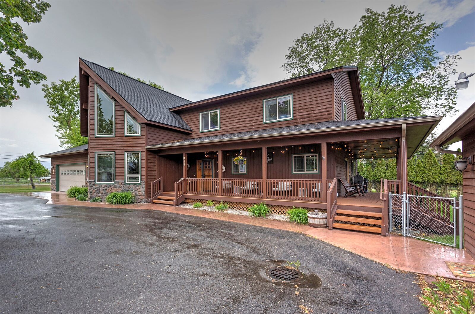 Property Photo:  815 Howard Street  MT 59804 