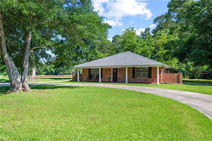 Property Photo: 13329 N Larussa Lane Lane LA 70443