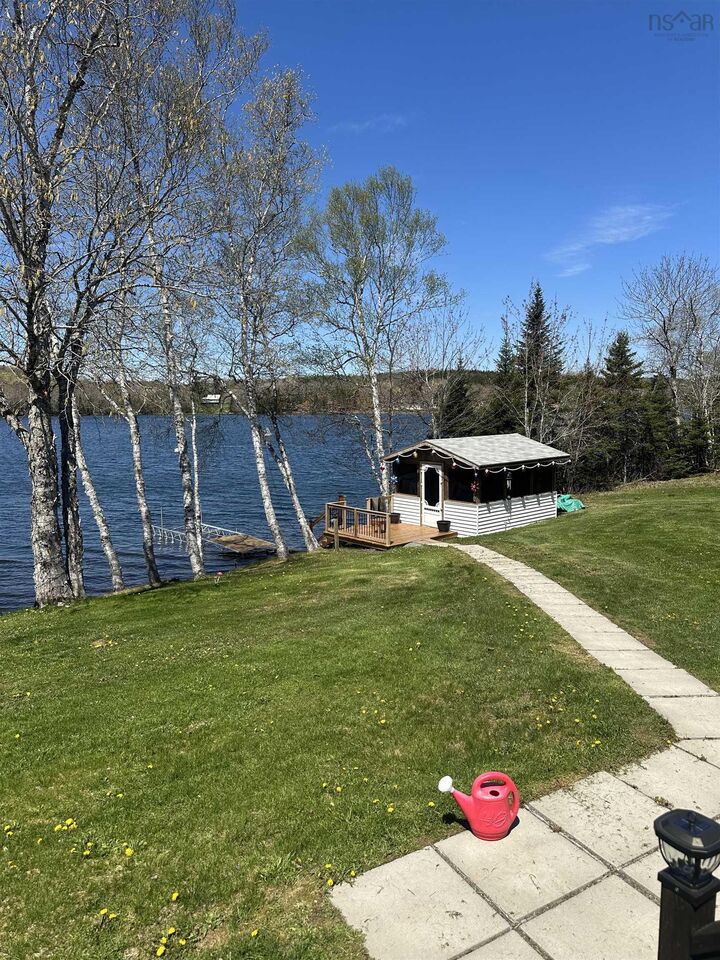 Property Photo:  102 Penny Lane  NS B0H 1M0 