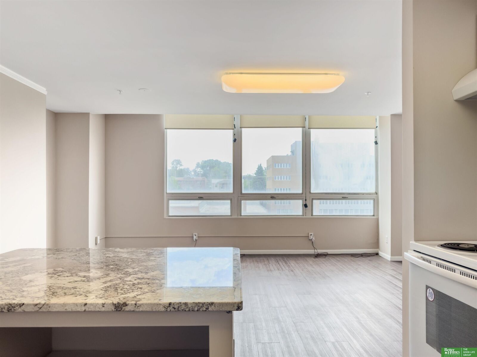 Property Photo:  3000 Farnam Street S4h  NE 68131 
