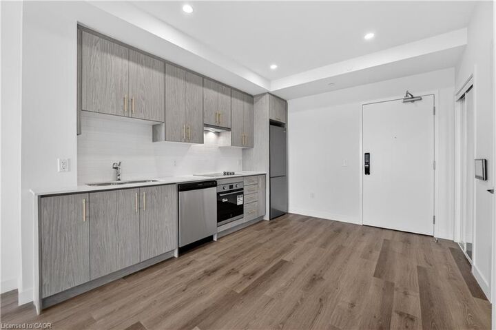 Property Photo:  461 Green Road 321  ON L8E 0L5 