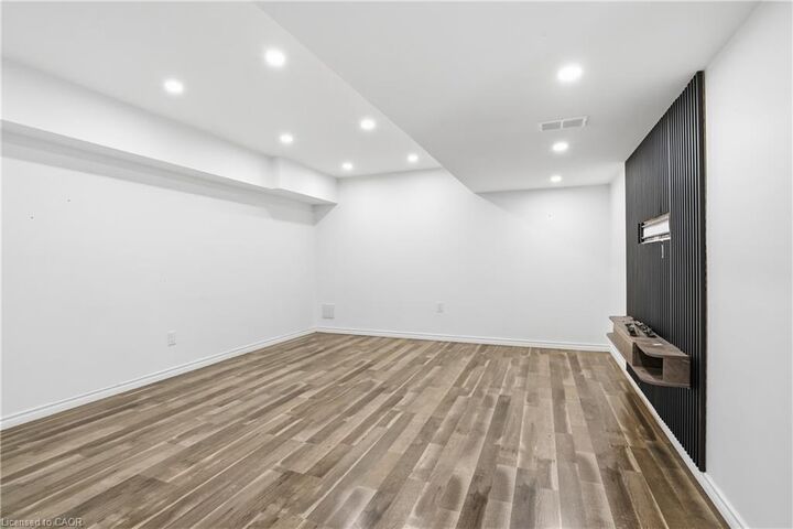 Property Photo:  1613 Upper Sherman Avenue Basement  ON L8W 0B9 