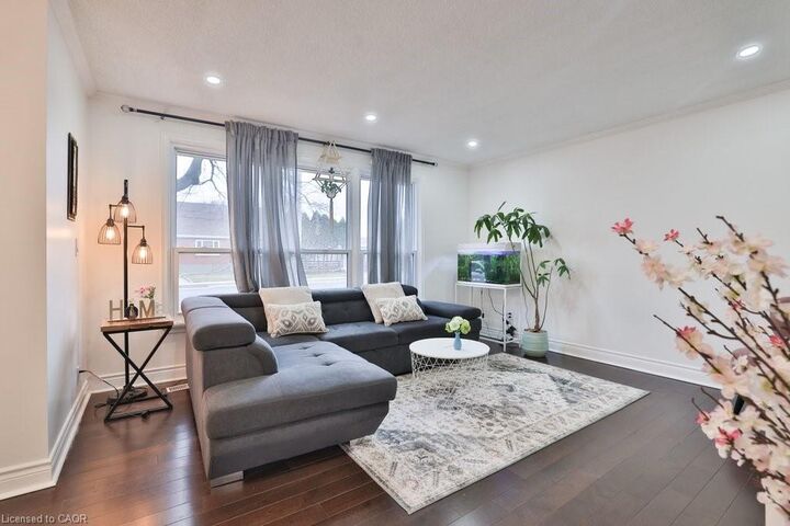 Property Photo:  2334 Prospect Street  ON L7R 2A6 