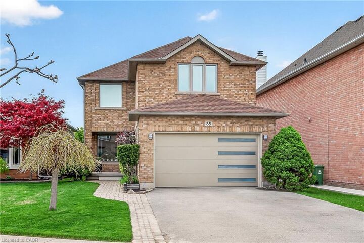 Property Photo:  35 Cove Crescent  ON L8E 5A3 