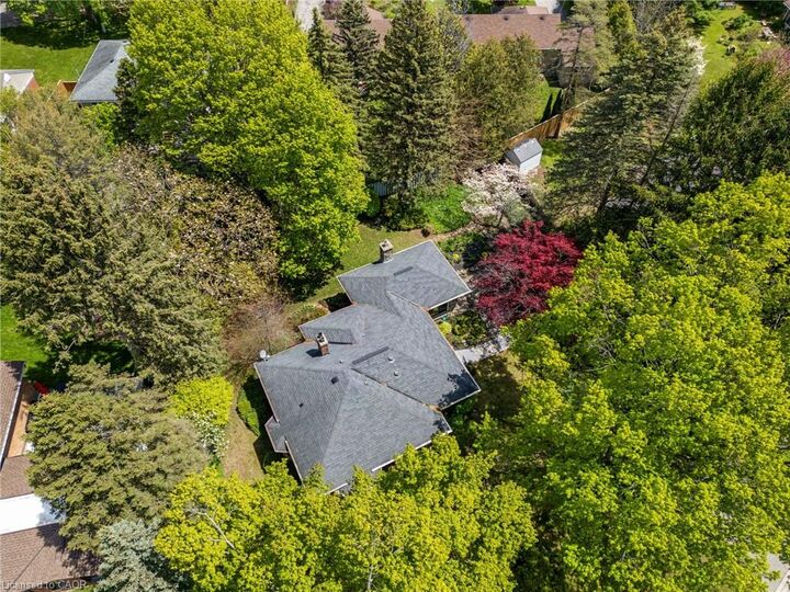 Property Photo: 133 McCall Crescent ON N3Y 2E2