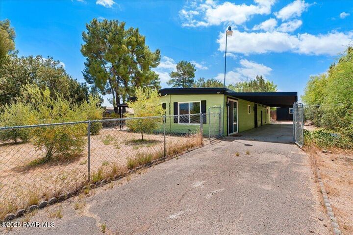 Property Photo:  20589 E Larry Lane  AZ 86333 