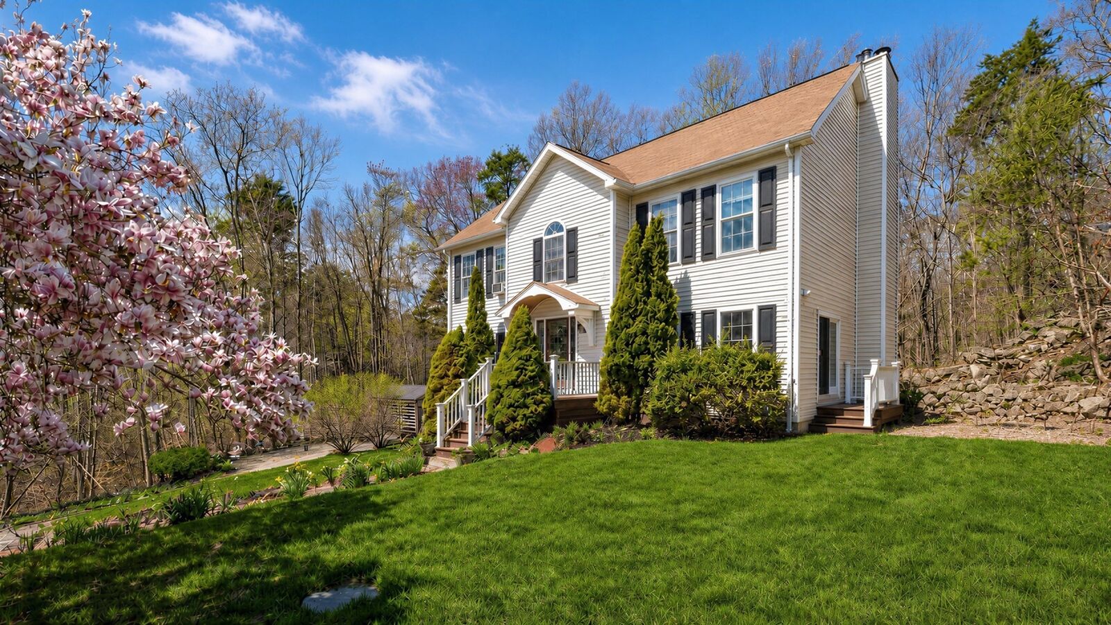 Property Photo:  25 Magnolia Ave  MA 01944 