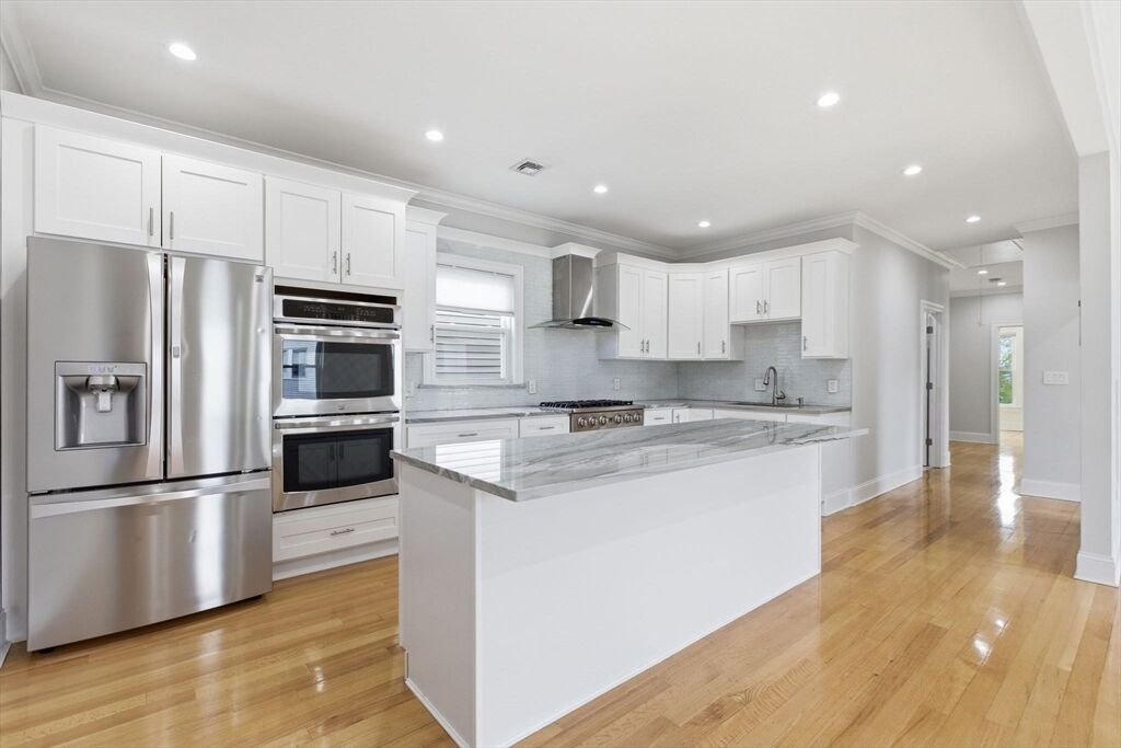 Property Photo:  27-29 Lyon Street 2  MA 02122 