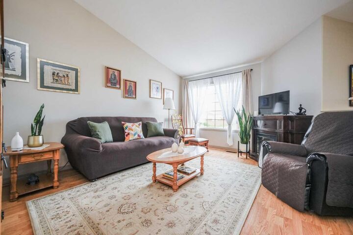 Property Photo:  10605 72 Avenue  AB T8W 2T6 