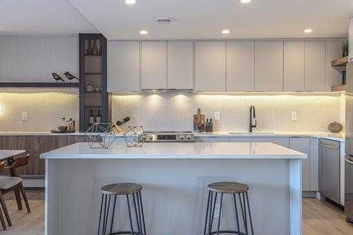 Property Photo:  1330 15 Avenue SW 407  AB T3C 3N7 