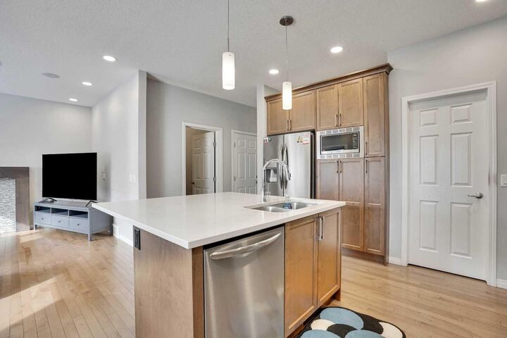 Property Photo:  148 Savanna Close NE  AB T3J 0X8 