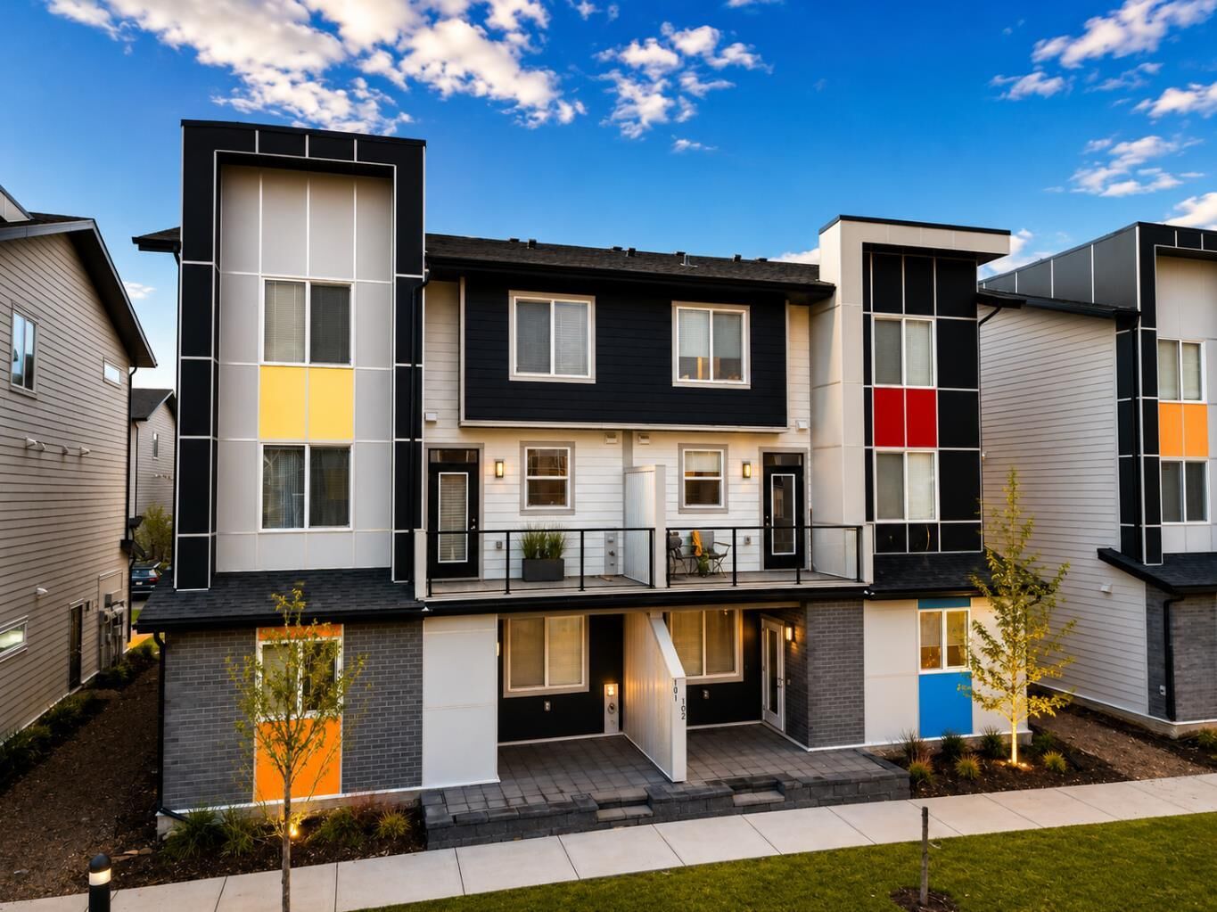 Property Photo:  130 Redstone  NE 102  AB T2N 1M6 