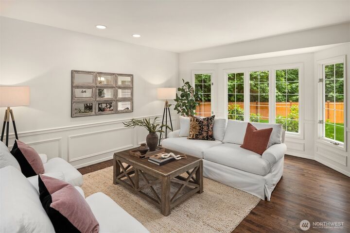 Property Photo:  4326  212th Avenue NE  WA 98074 