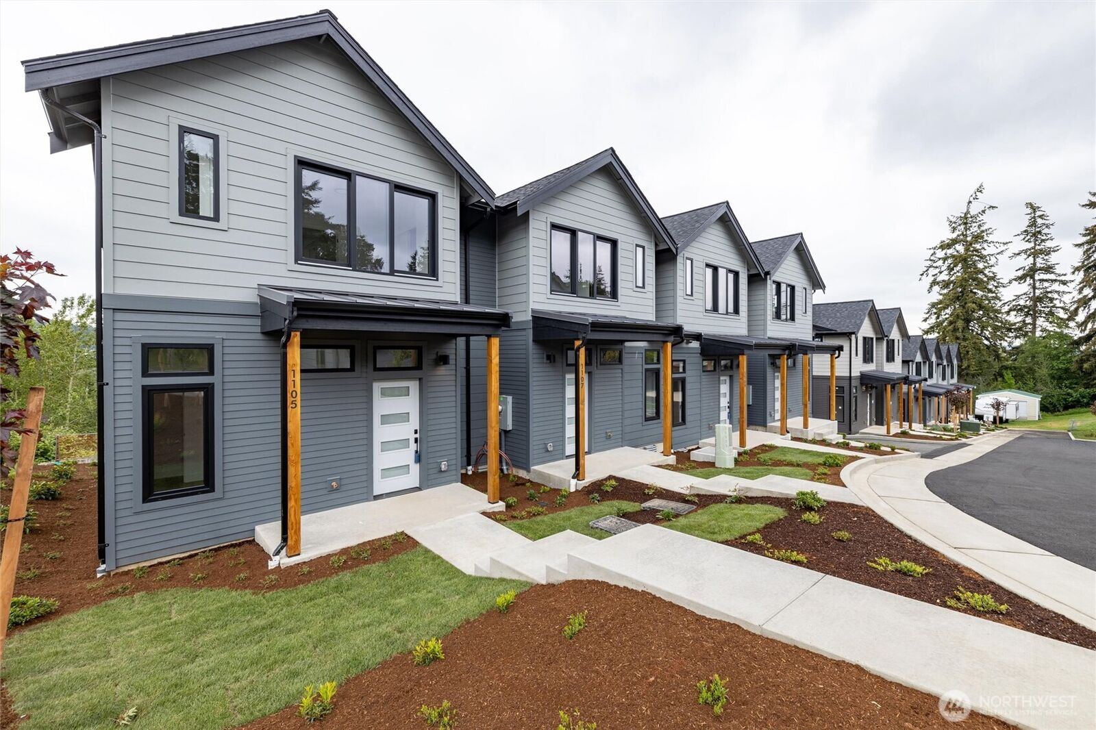 Property Photo: 1109 Divine Lane WA 98229