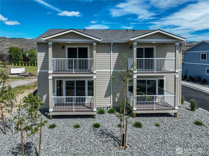 Property Photo:  51  Phoebe Lane A1  WA 98831 