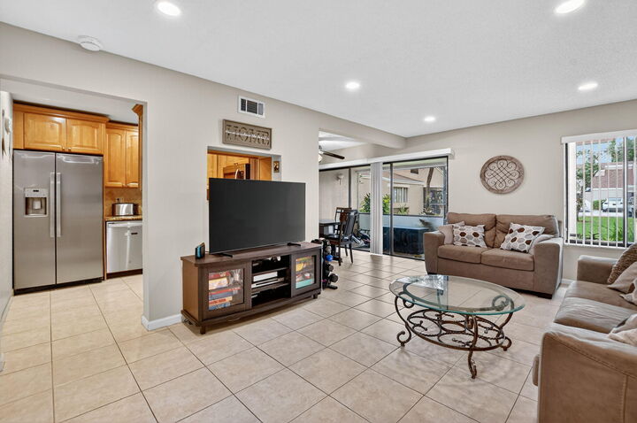 Property Photo:  1061 NW 13th Street 2  FL 33486 