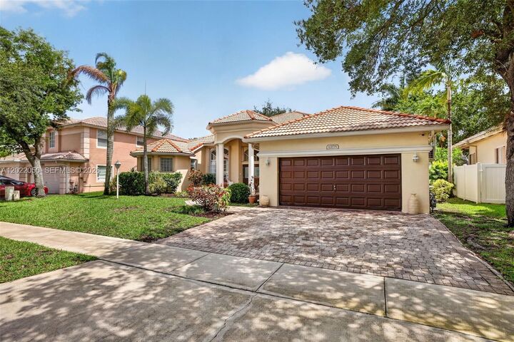 Property Photo:  13775 NW 20th St  FL 33028 