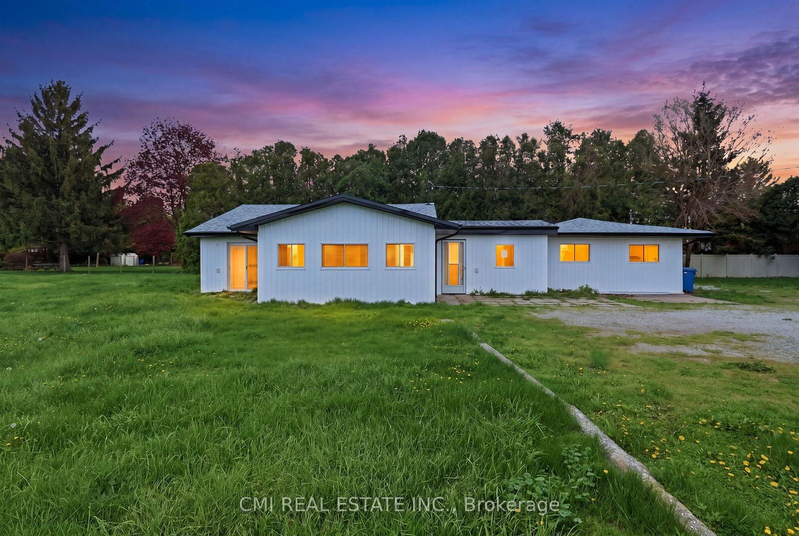 Property Photo: 7526 Grande River Line ON N7M 5J7