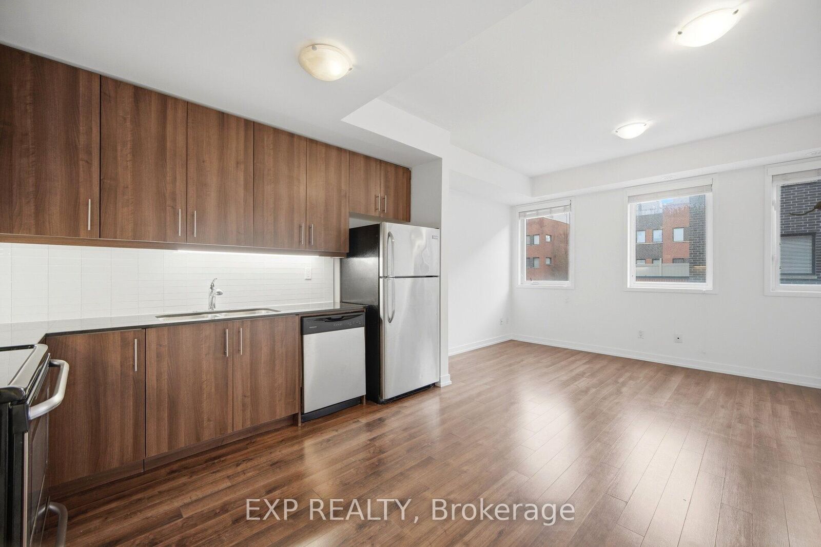 Property Photo:  60 Winston Park Boulevard 66  ON M3K 0A4 