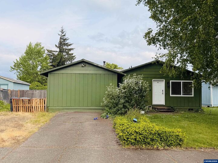 Property Photo:  2773 S 10th St  OR 97355 
