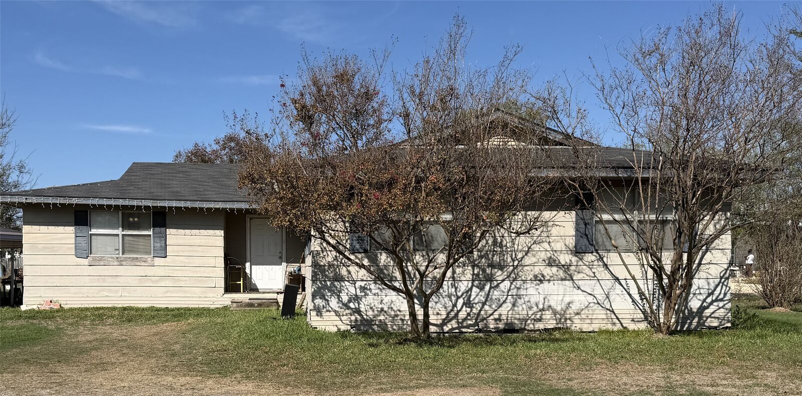 Property Photo: 1046 State Highway 21 W Highway TX 78612