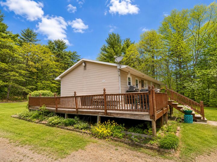 Property Photo:  13 Little Bear Way  NY 12972 