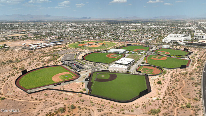 Property Photo: 5114 E Monte Vista Road AZ 85008