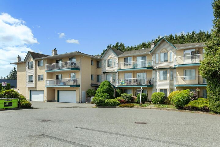 Property Photo: 2567 Victoria Street 302 BC V2T 2T4