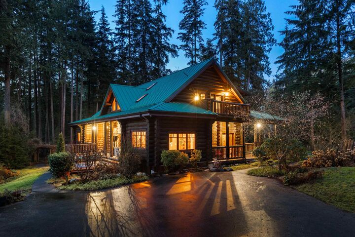 3025 Anmore Creek Way — photo 1